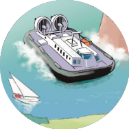 Ein Boot mit zwei großen Propellern, das in der Nähe eines Leuchtturms auf dem Wasser fährt.